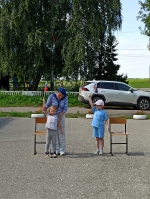 В досуговом Центре с. Ленино прошла спортивно – игровая программа для детей – «ВДВ – это круто»