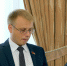 Бутылки в руках у обоих и питье из горла в общественном месте. Лица, похожие на Филяева и Шаляпина нарушили закон? Будет ли штраф от УМВД? - Penza-Post.Ru