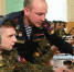 Артем Бушмин проводит занятия в военном учебном центре ПГУ||Фото Сергея Краслиьникова - Пензенская Правда