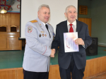 Сотрудников и ветеранов органов внутренних дел поздравили с профессиональным праздником