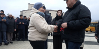 Олег Мельниченко передал 49 школьных автобусов образовательным организациям Пензенской области - РИА Пензенской области