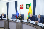 Олег Мельниченко потребовал усилить меры по обеспечению БДД
