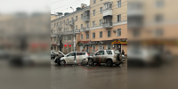 На перекрестке Володарского-Бакунина в Пензе столкнулись два авто - Progorod58.Ru