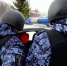 В Пензе пьяный хулиган устроил дебош в сауне и разбил стеклянные двери - Пензенская Правда