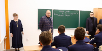 Олег Мельниченко дал старт учебному процессу в обновленном здании казачьего кадетского корпуса в Пачелме - ИА PenzaNews