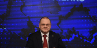 Олег Мельниченко призвал жителей региона воздержаться от использования пиротехники в новогодние праздники - Пенза-Обзор