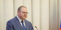 Олег Мельниченко поздравил награжденных земляков и подвел итоги года - Stolica58.Ru