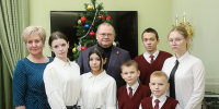 Олег Мельниченко пообщался с ребятами из Спасского детдома - Пенза-Обзор