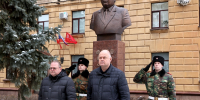 «Проект «Земляки» Олега Мельниченко. Бюст Федору Куликову открыт в Пензе. Как это было в фото и видео - Penza-Post.Ru