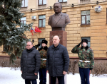 «Проект «Земляки» Олега Мельниченко. Бюст Федору Куликову открыт в Пензе. Как это было в фото и видео