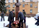 «Проект «Земляки» Олега Мельниченко. Бюст Федору Куликову открыт в Пензе. Как это было в фото и видео