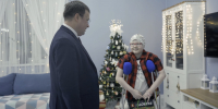 Сергей Бычков вручил подарок в рамках акции «Ёлка желаний» - Министерство культуры