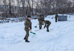 Памятные места приводят в порядок в преддверии Дня защитника Отечества