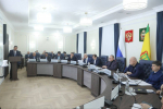 Олег Мельниченко обозначил вопросы, рассмотренные на заседании правительства региона