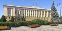 Олег Мельниченко оценил деятельность одного из ведущих мебельных предприятий региона - Progorod58.Ru
