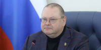 Олег Мельниченко поздравил Ларису Казакову с получением награды «Знание. Премия» - Пенза-Обзор