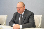 Олег Мельниченко обсудил с Сергеем Сахненко поддержку проектов по подготовке кадров