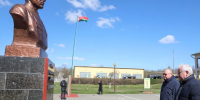 Олег Мельниченко и Петр Пархомчик почтили память Героя Советского Союза Андрея Кижеватова - ИА PenzaNews