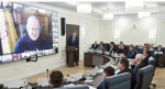 Олег Мельниченко поручил продлить проект по профилактике социального сиротства