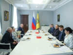 Олег Мельниченко вручил медали «За содействие специальной военной операции» супругам Лебедевым
