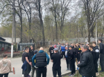 Хоккеисты «Дизеля» благоустроили воинские захоронения на Мироносицком кладбище
