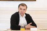 Мельниченко поручил ежеквартально проводить бизнес-завтраки