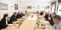 Олег Мельниченко обсудил с предпринимателями создание в Пензе кинопроизводства - Пензенская Правда