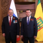 Мельниченко в преддверии юбилея Победы вручил пензенцам госнаграды