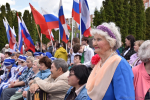 В Пензе состоялось торжественное возложение цветов к стеле «Город трудовой доблести»
