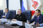 Губернатор дал поручения по самостроям, цирку и ремонту школ