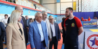 Законодатели ПФО посетили дворец единоборств в Пензе - Комсомольская правда