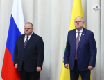Накануне Дня России Олег Мельниченко вручил награды наиболее отличившимся пензенцам. Как это было в 84 фото