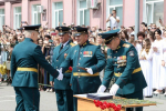 Олег Мельниченко поздравил выпускников ПАИИ с вручение диплома военных инженеров