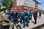 В Санкт-Петербурге Олег Мельниченко поздравил выпускников Военной академии имени А.В. Хрулева