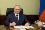 Олег Мельниченко поздравил медработников с профессиональным праздником
