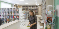 Губернатор посетил модернизируемую модельную библиотеку в Тамале - Министерство культуры