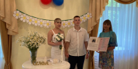 В Кузнецке шесть пар заключили брак в День семьи, любви и верности - Stolica58.Ru