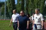 Олег Мельниченко оценил стадион школы №222 Заречного