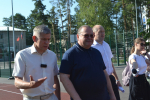 Олег Мельниченко оценил стадион школы №222 Заречного