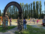 В сквере «Могилевский дворик» организовали праздник для жителей