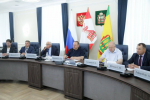 Олег Мельниченко проинспектировал стройплощадки соцобъектов в растущих микрорайонах Пензы
