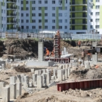 Олег Мельниченко проинспектировал стройплощадки соцобъектов в растущих микрорайонах Пензы