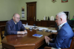 Олег Мельниченко провел рабочую встречу с депутатом Госдумы Сергеем Морозовым