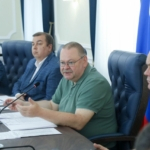 Мельниченко поручил соблюдать сроки по госпрограмме развития территорий и инфраструктуры
