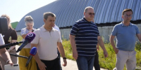 Поликлиника, школа, дороги, трубы, промышленность: Олег Мельниченко посетил Кузнецкий район - SMI58.Ru