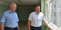 Олег Денисов проверил ход ремонта объектов образования в Пензе - Пенза-Обзор