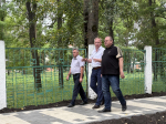 Мельниченко осмотрел преображенные пешеходные зоны у Каменской больницы