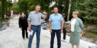Олег Денисов проконтролировал ход благоустройства парка Белинского - Город Пенза