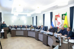 Олег Мельниченко потребовал обеспечить максимальную безопасность на школьных линейках