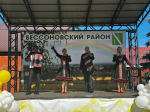 Ансамбль «Горница» порадовал своим выступлением жителей Бессоновки в рамках регионального проекта «Творческие встречи»